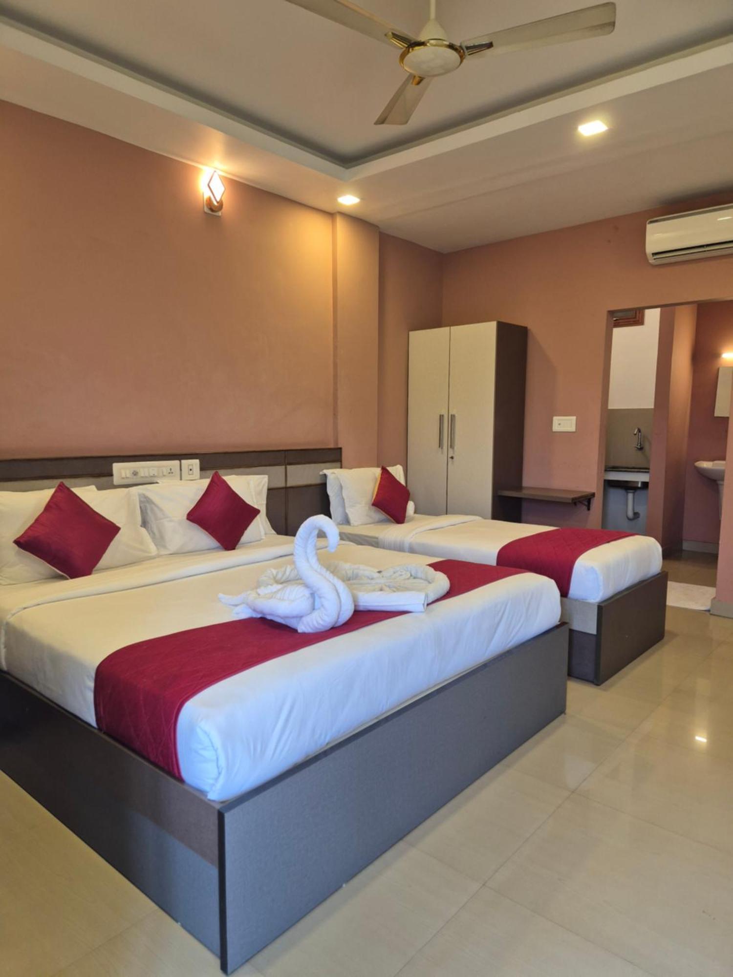 Alfa Inn Nedumbassery Eksteriør billede