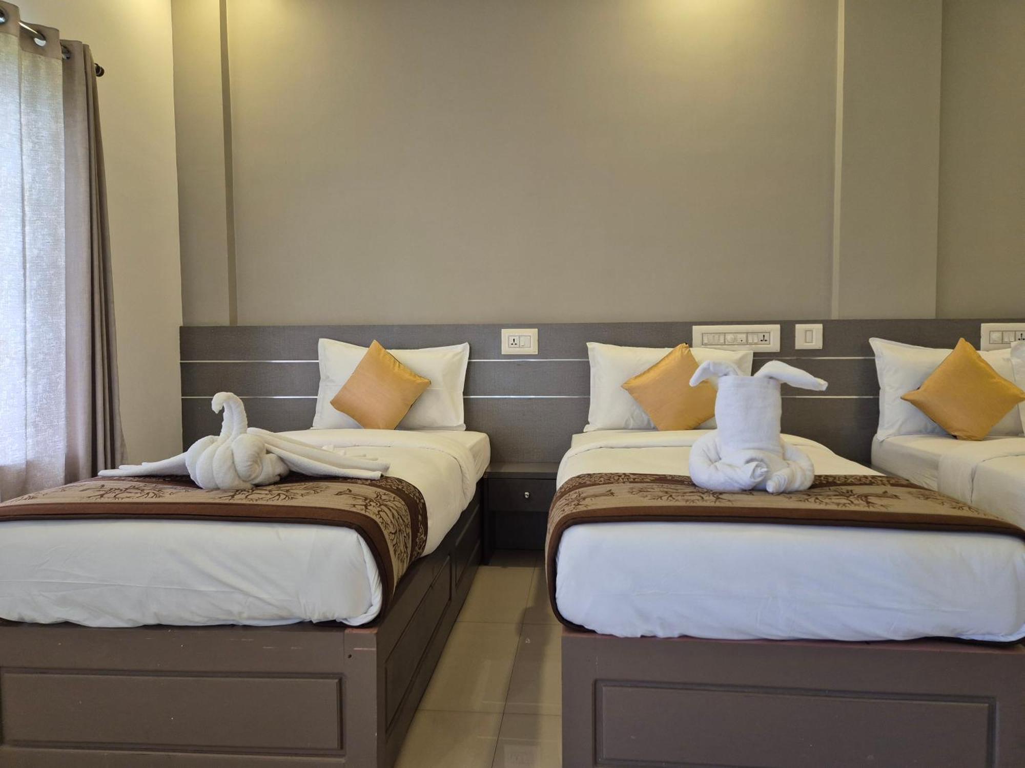Alfa Inn Nedumbassery Eksteriør billede