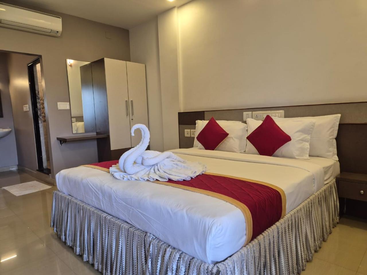 Alfa Inn Nedumbassery Eksteriør billede