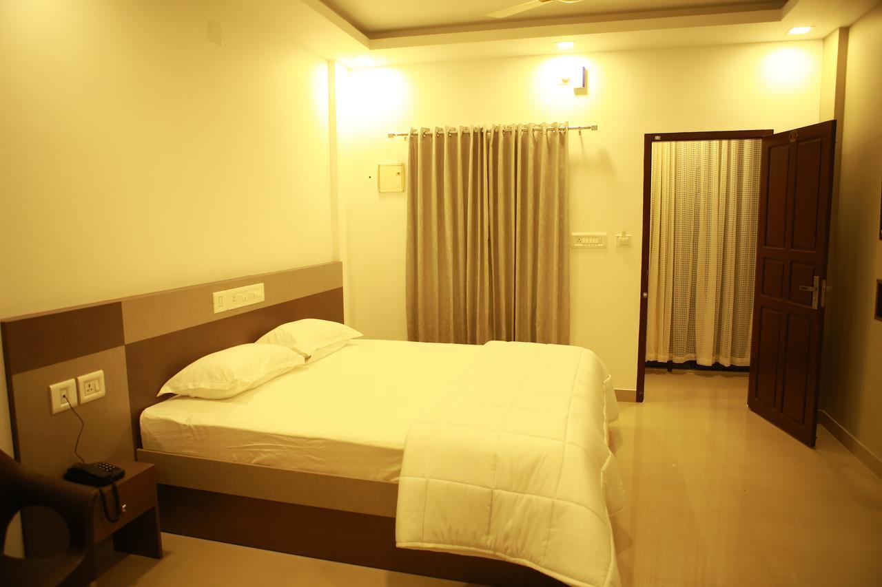 Alfa Inn Nedumbassery Eksteriør billede